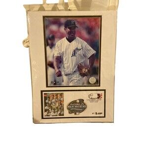 UGUETH URBINA Florida Marlins 16x12 Action‎ Photo  FLORIDA MARLINS Serie 2003